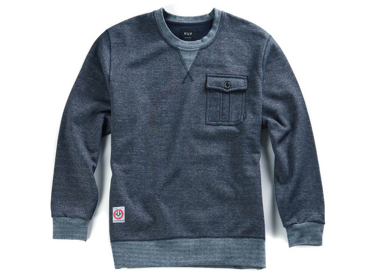 huf-vintage-pocket-crew-navy_01