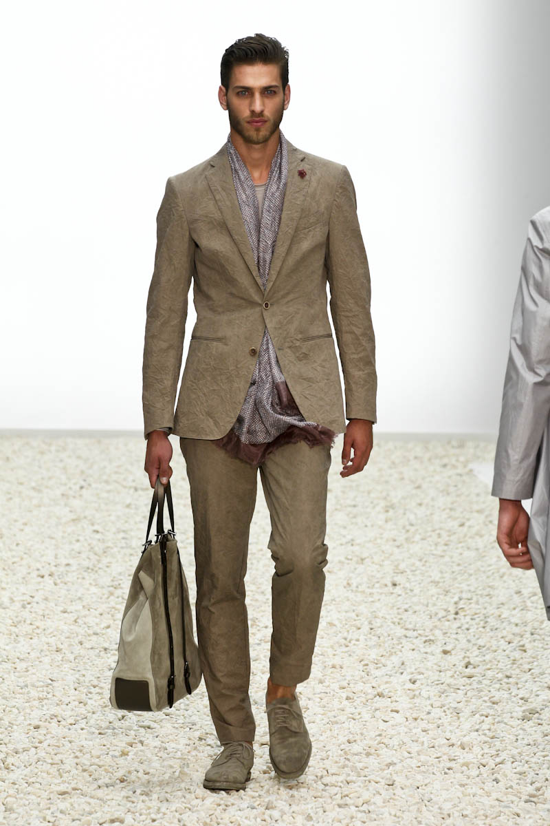 E Zegna M S12 004