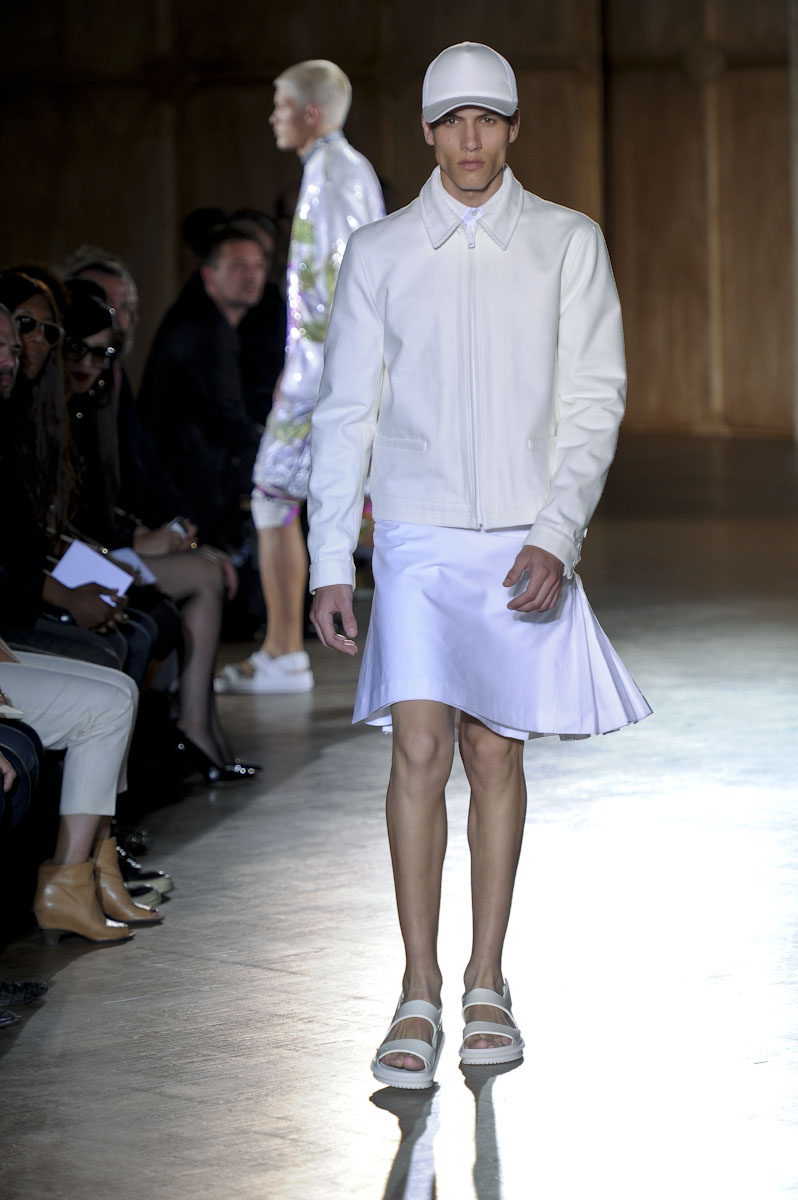 Givenchy M S12 012