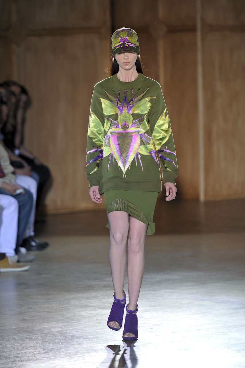 Givenchy M S12 016