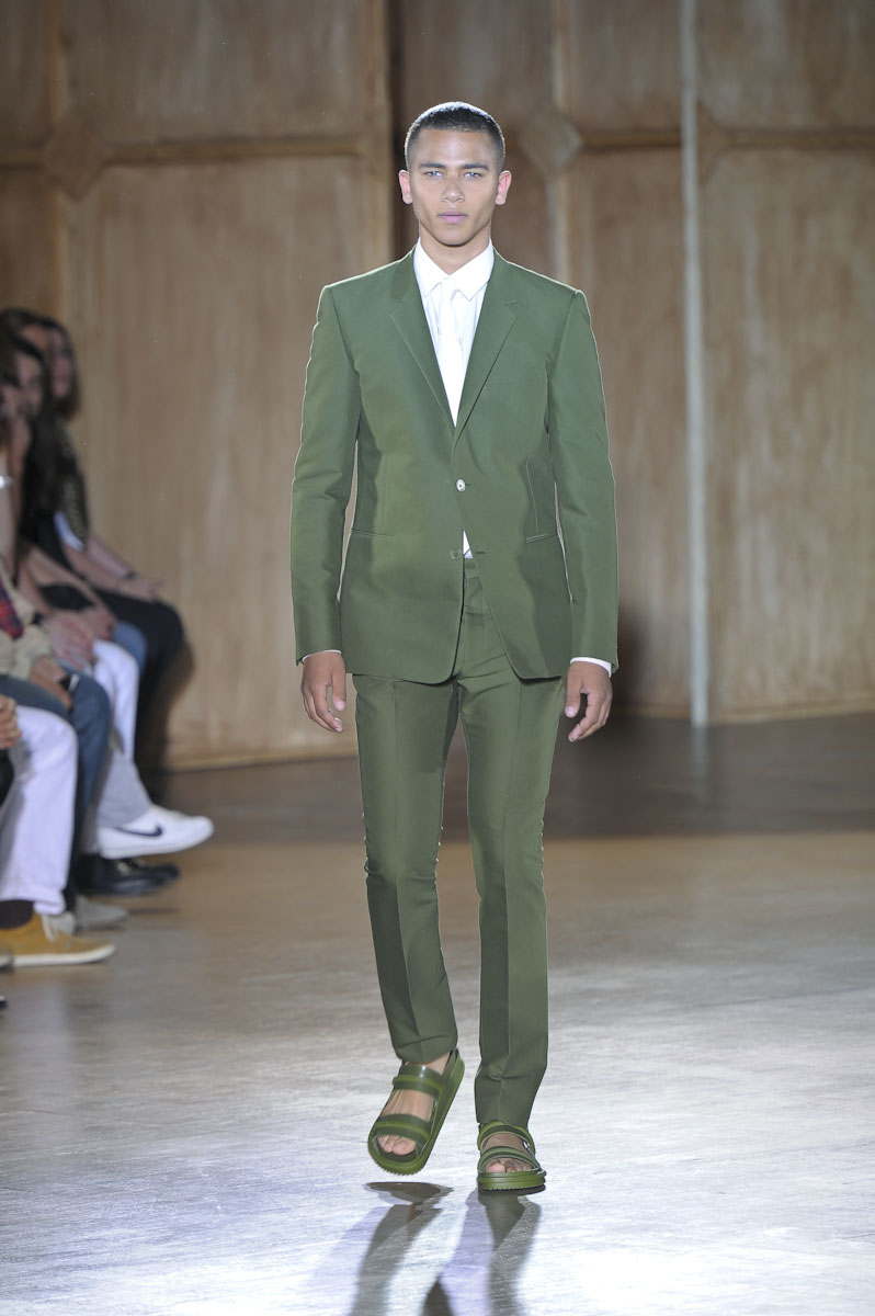 Givenchy M S12 028