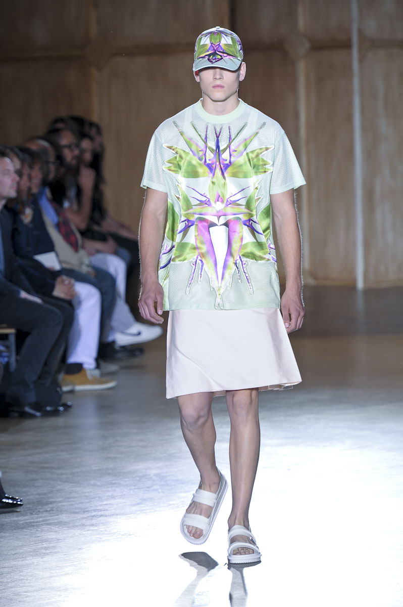 Givenchy M S12 037