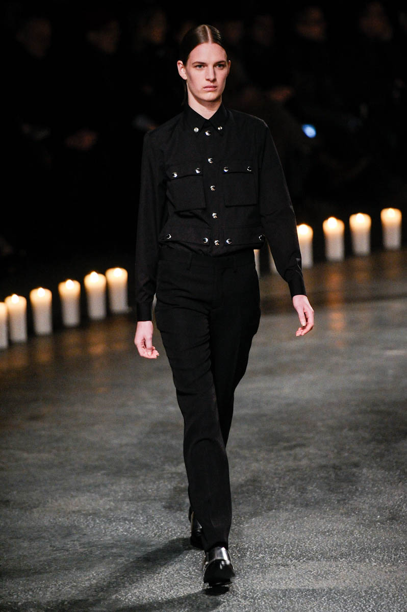 Givenchy ful M F13 028