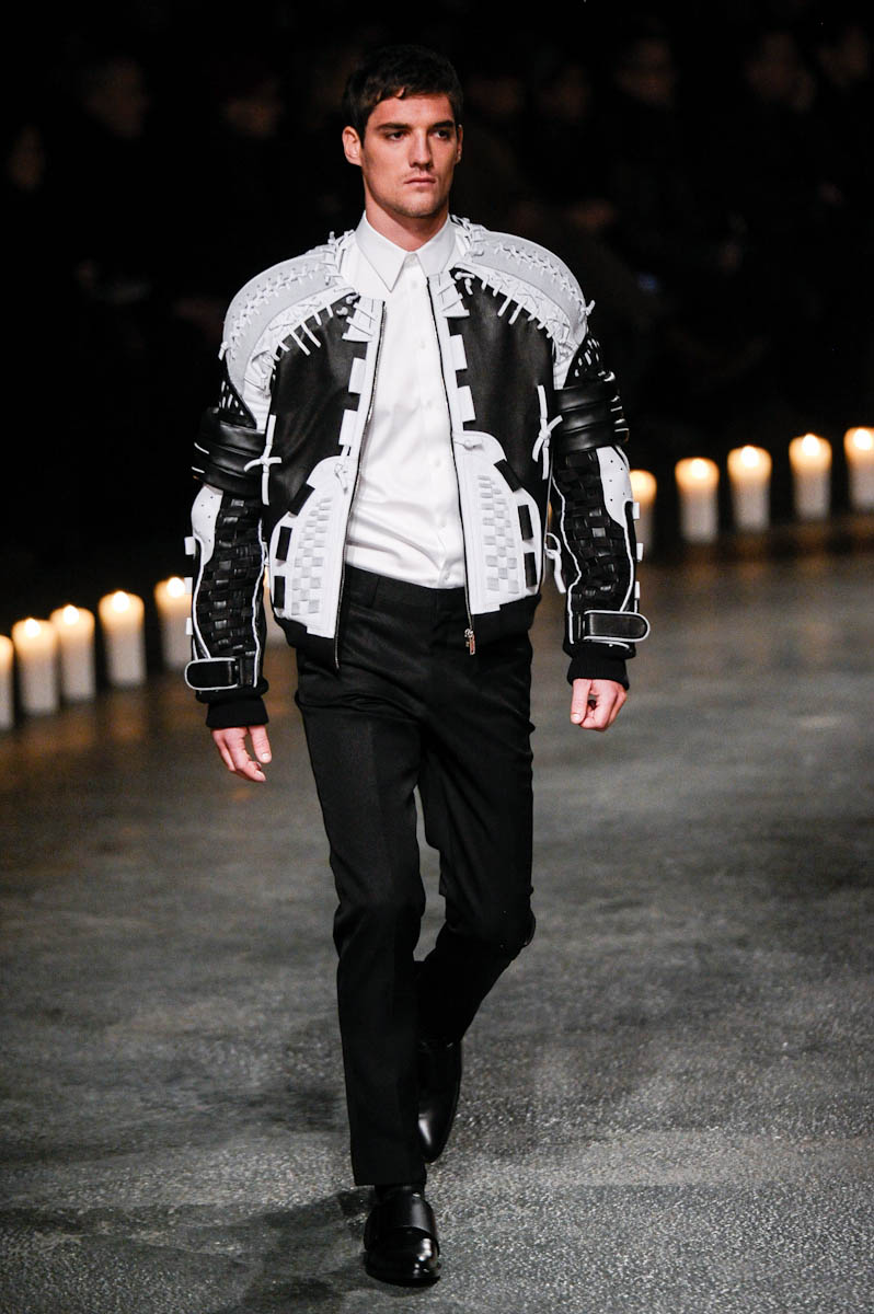 Givenchy ful M F13 032