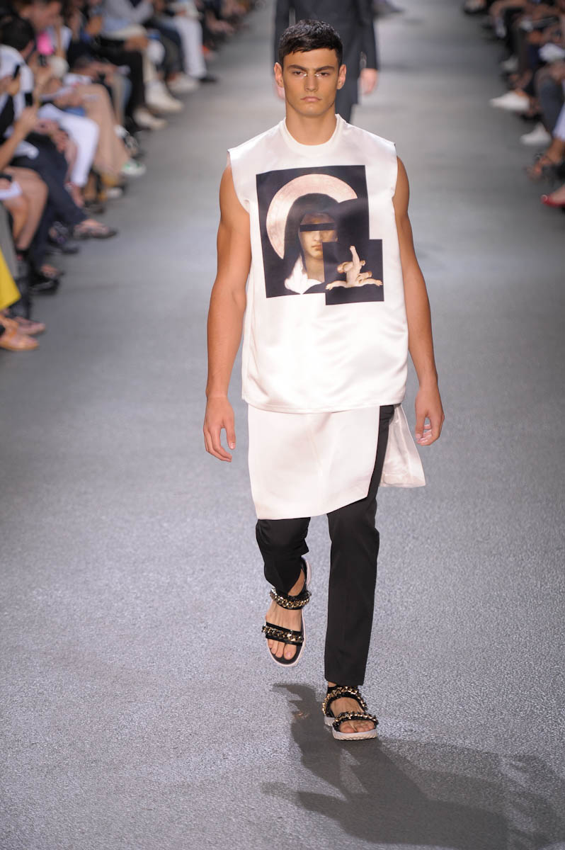 Givenchy ful M S13 006