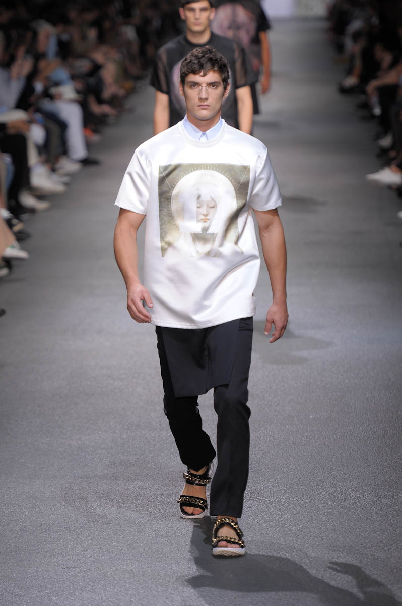 Givenchy ful M S13 016