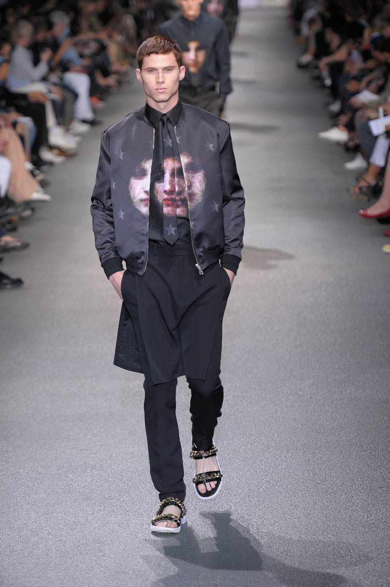 Givenchy ful M S13 023