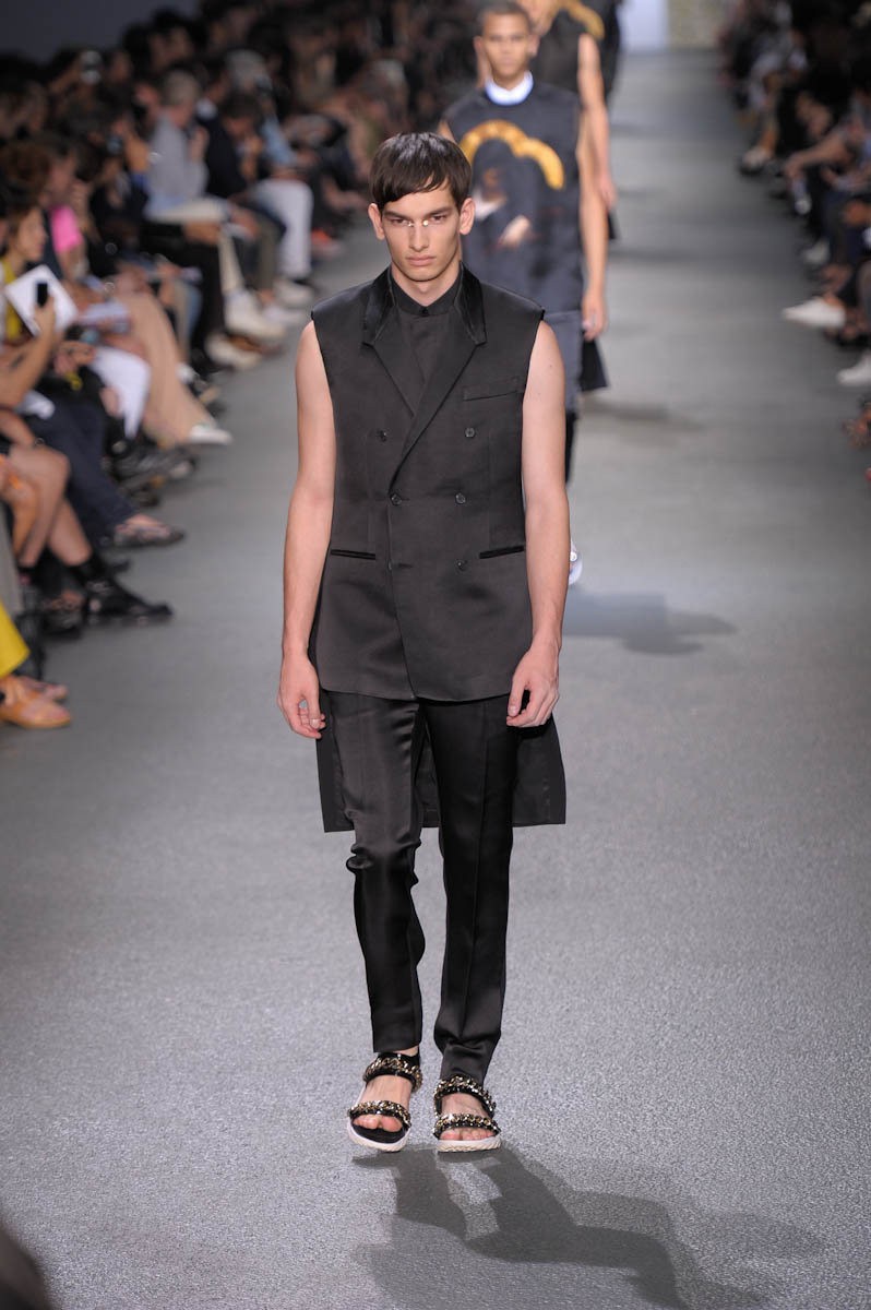 Givenchy ful M S13 026
