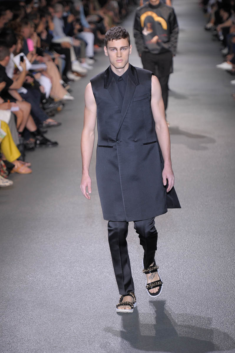 Givenchy ful M S13 028