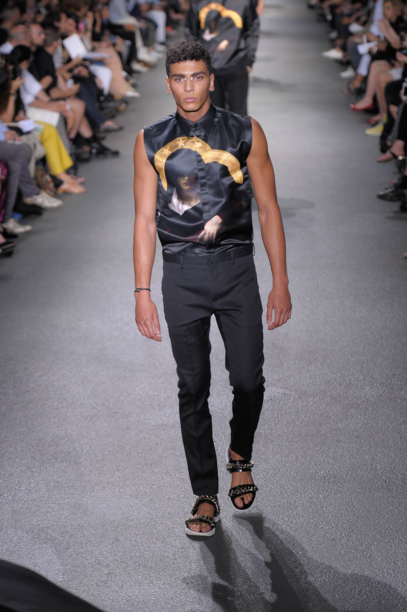 Givenchy ful M S13 030