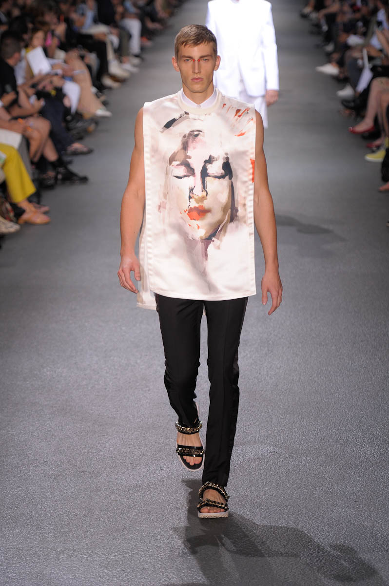 Givenchy ful M S13 038