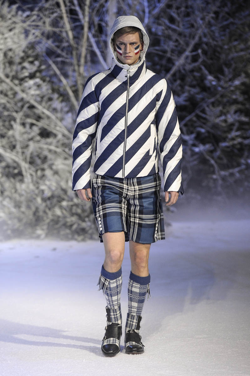 Moncler Gamme Bleu ful M F13 005