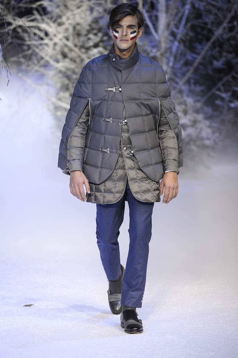Moncler Gamme Bleu ful M F13 021