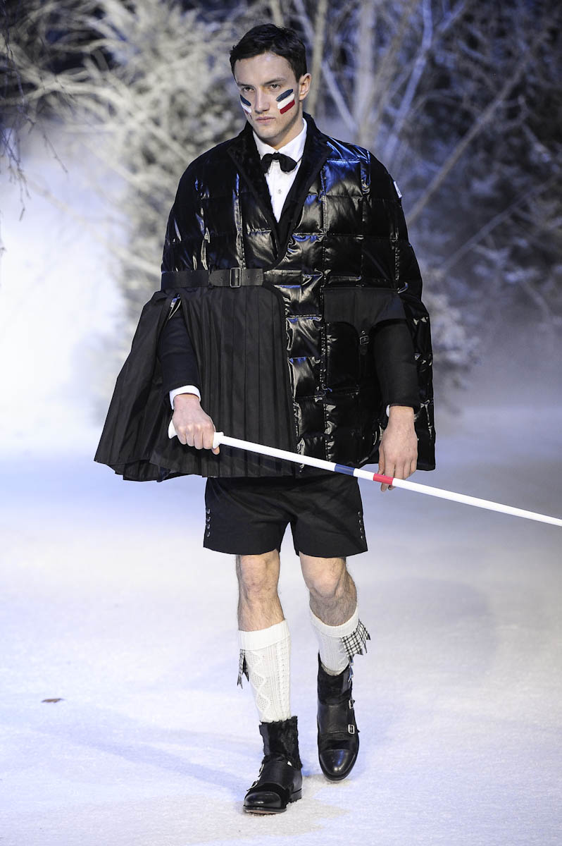 Moncler Gamme Bleu ful M F13 045