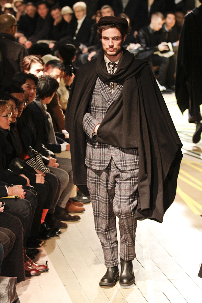 YOHJI YAMAMOTO FULL M.002