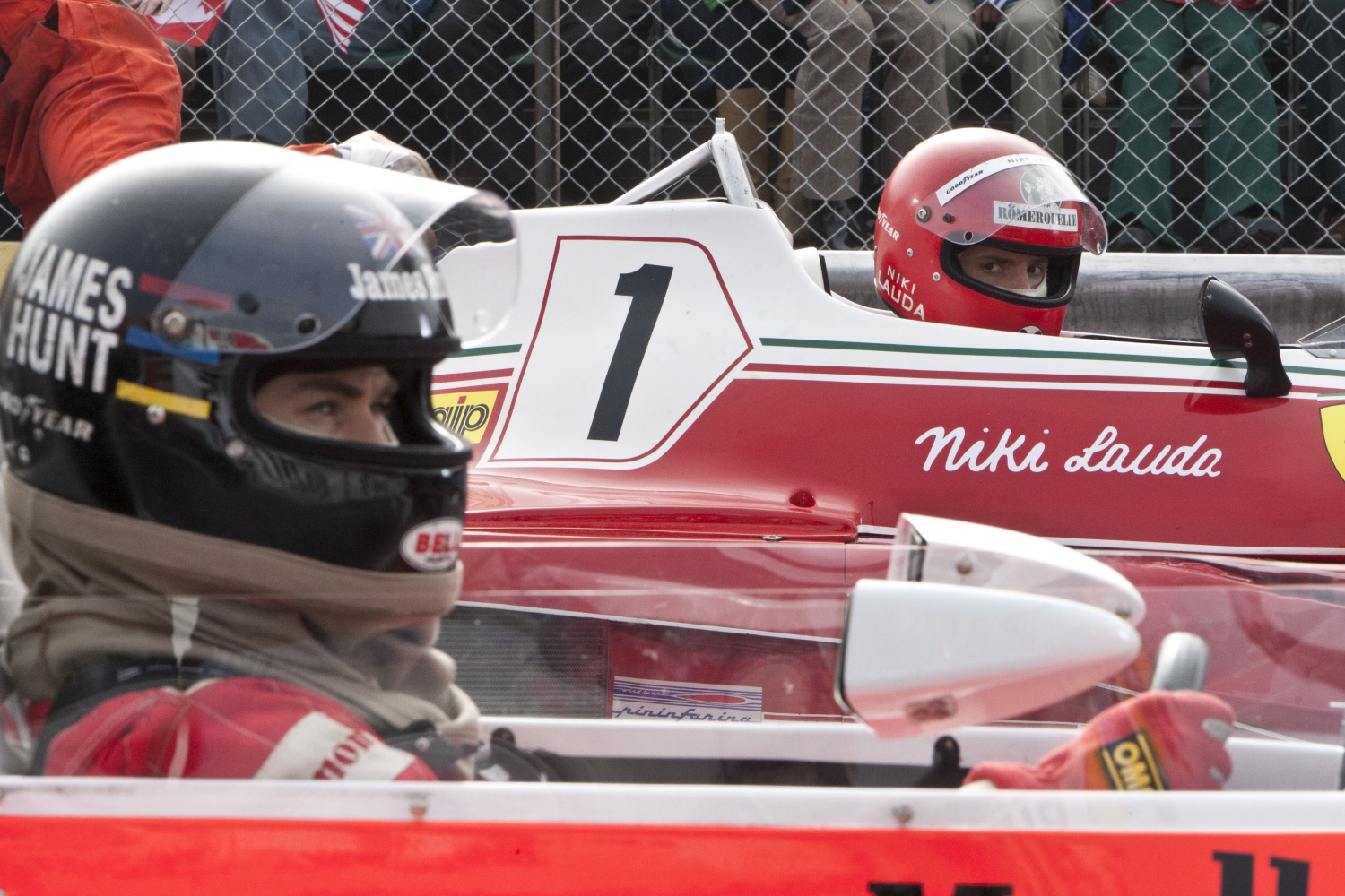rush-hemsworth-casco-film-rush