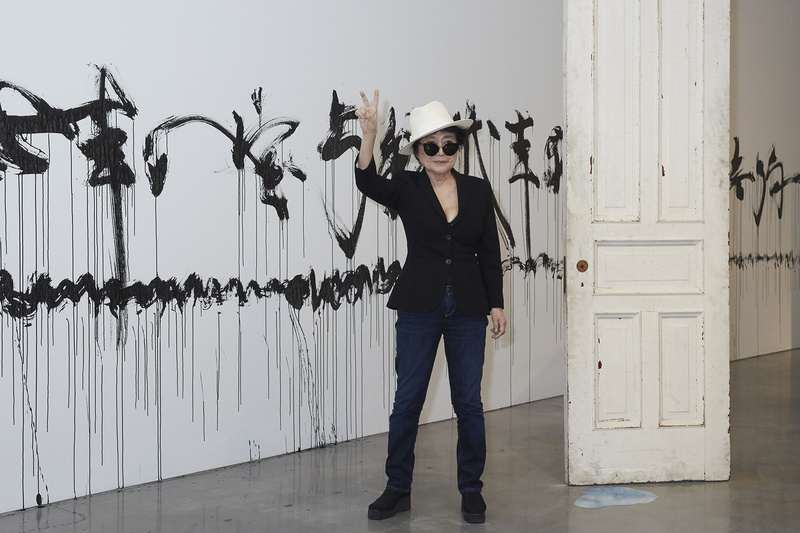 yoko-ono-war-is-over-museum-contemporary-art-australia