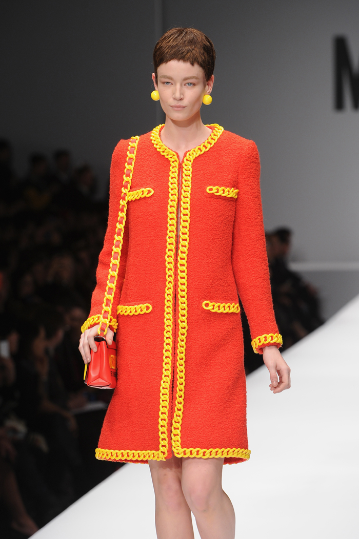 moschino-rosso