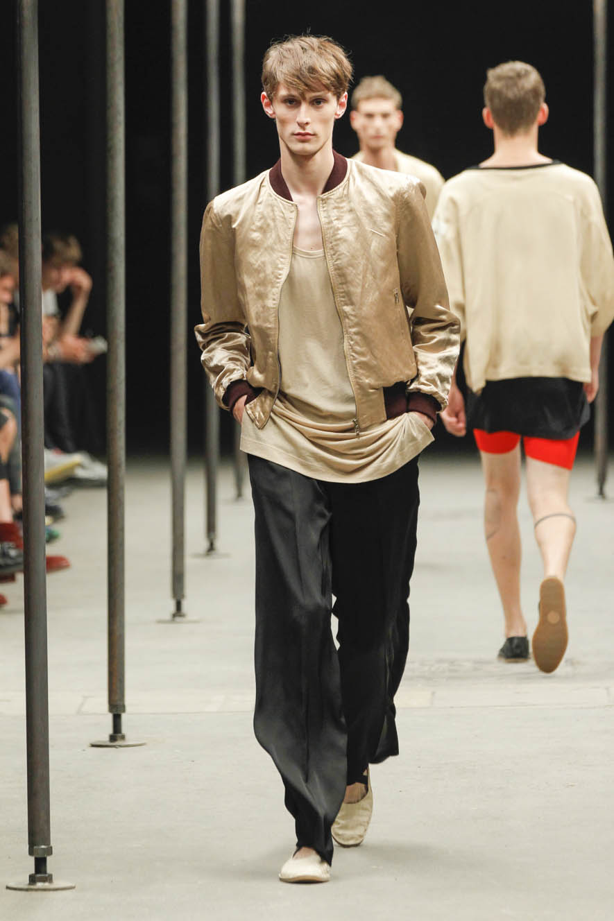 Dries-Van-Noten-ful-M-S15-P-031