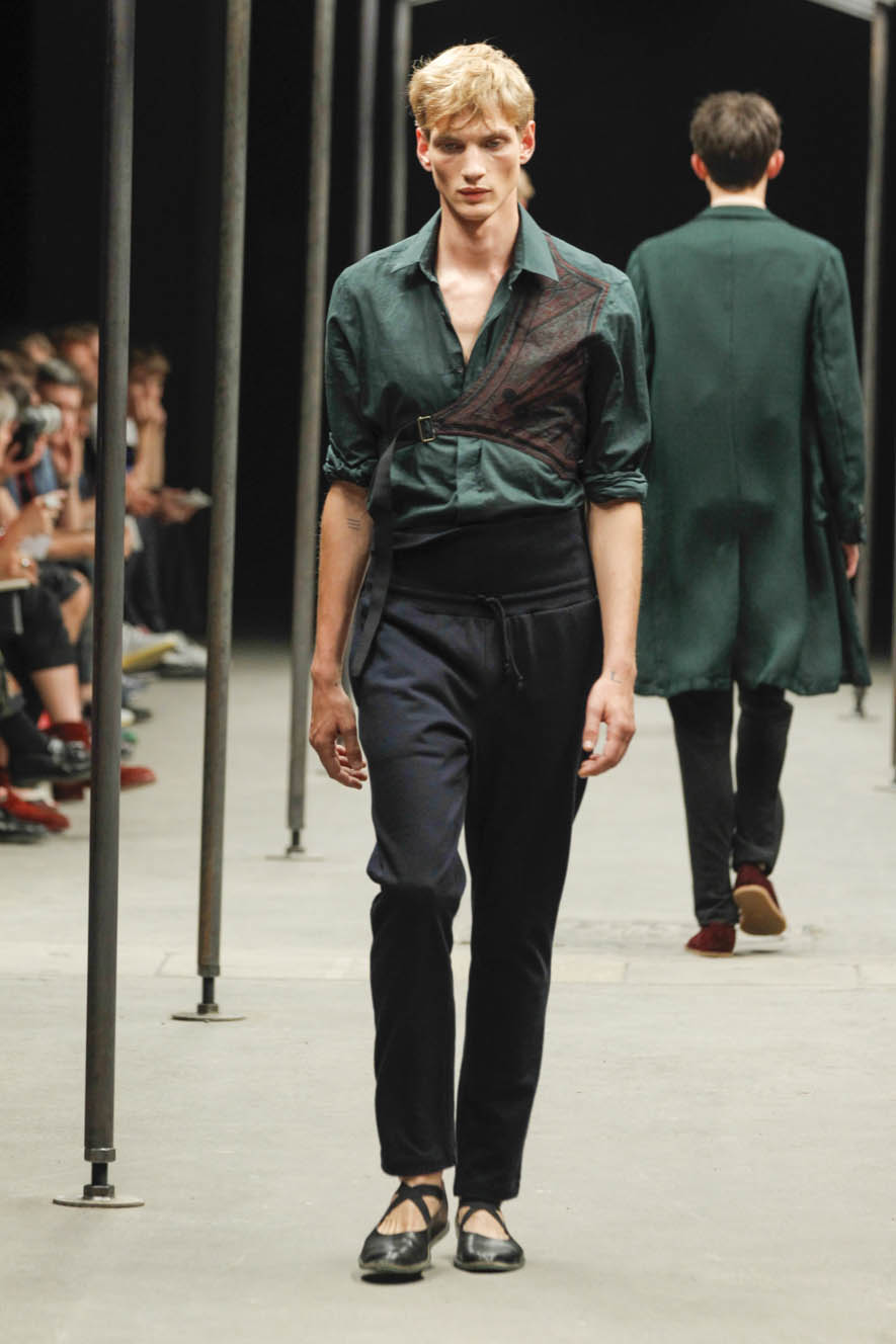 Dries-Van-Noten-ful-M-S15-P-044