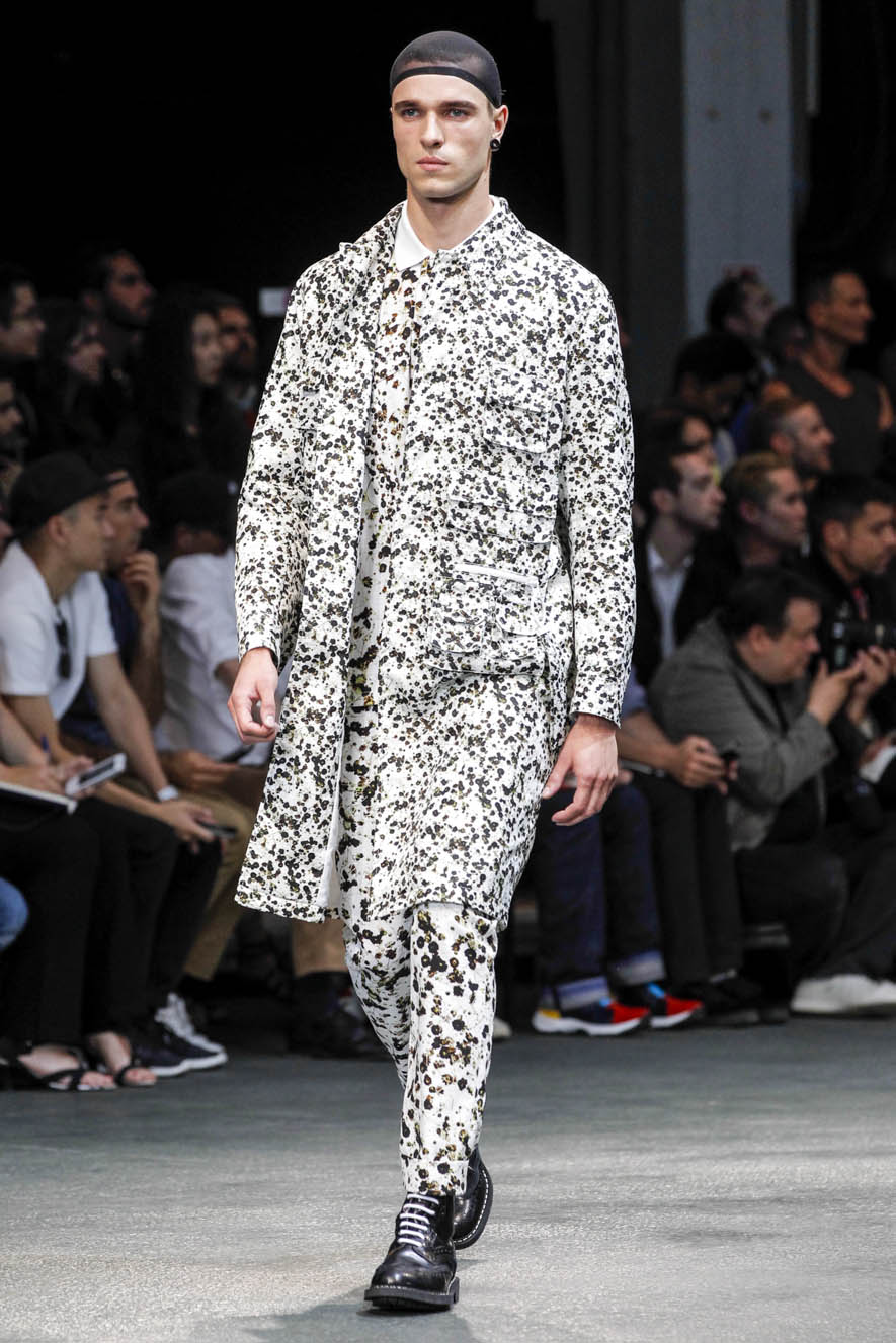 Givenchy-ful-M-S15-P-009