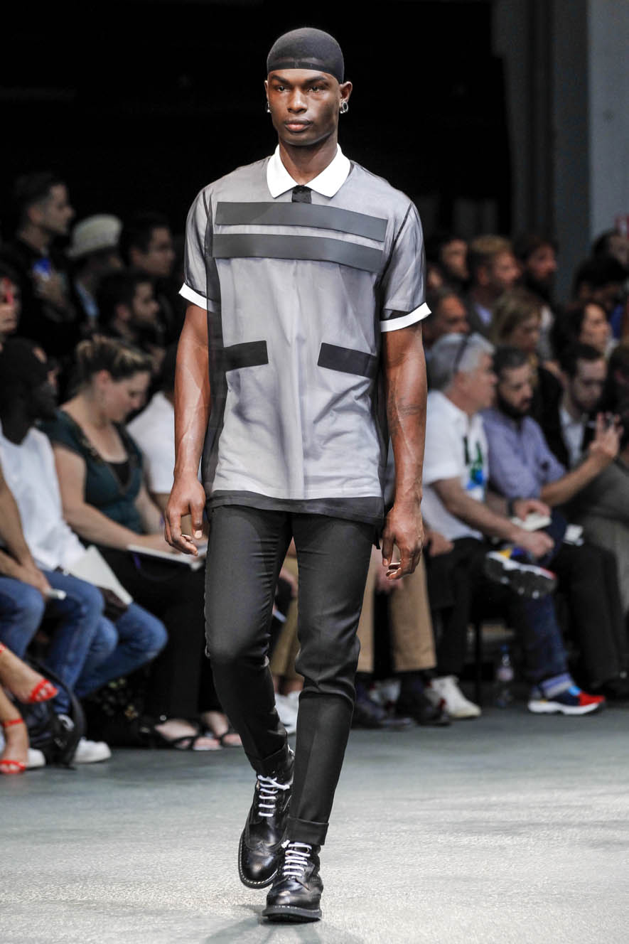 Givenchy-ful-M-S15-P-036
