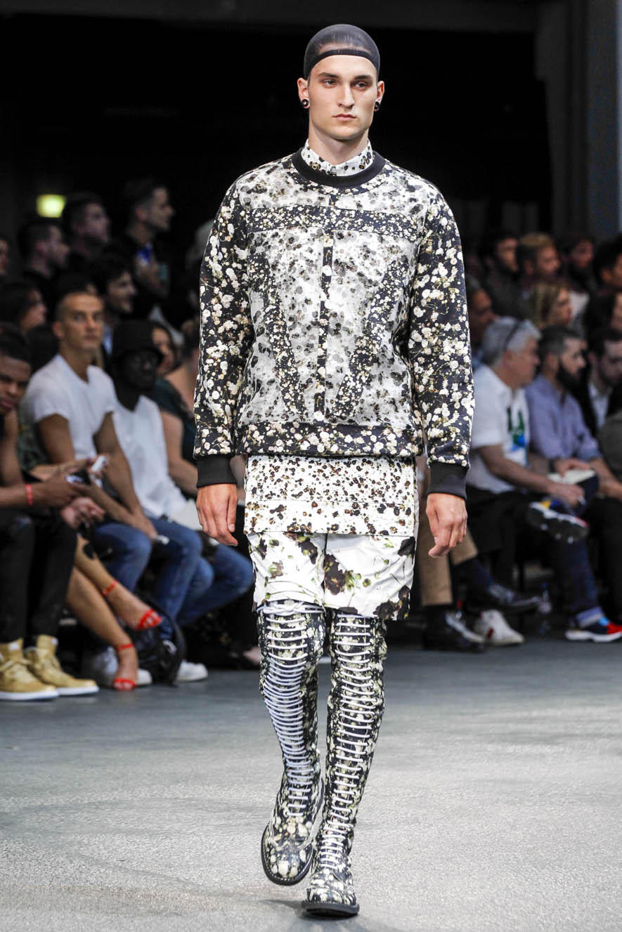Givenchy-ful-M-S15-P-045