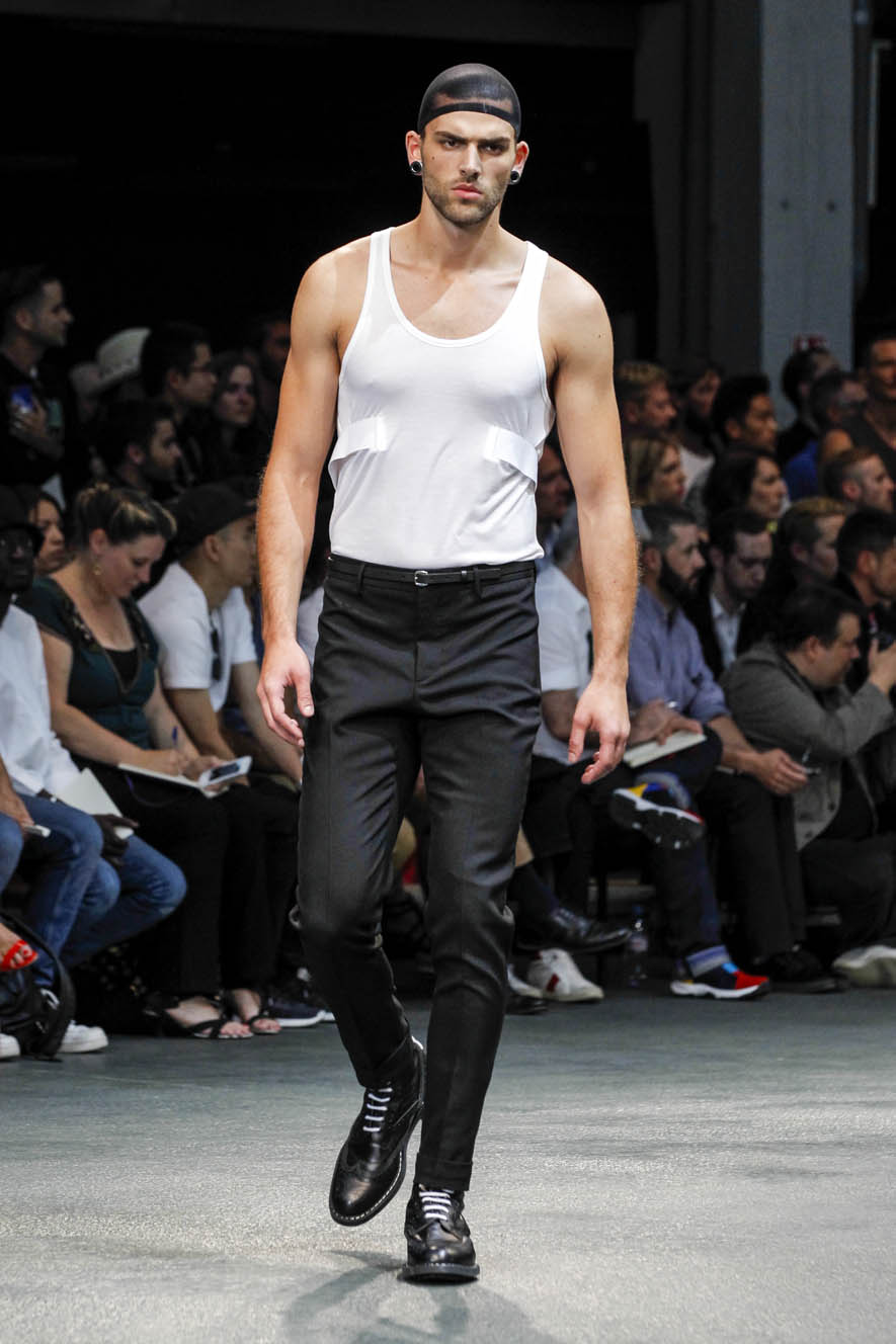 Givenchy-ful-M-S15-P-046