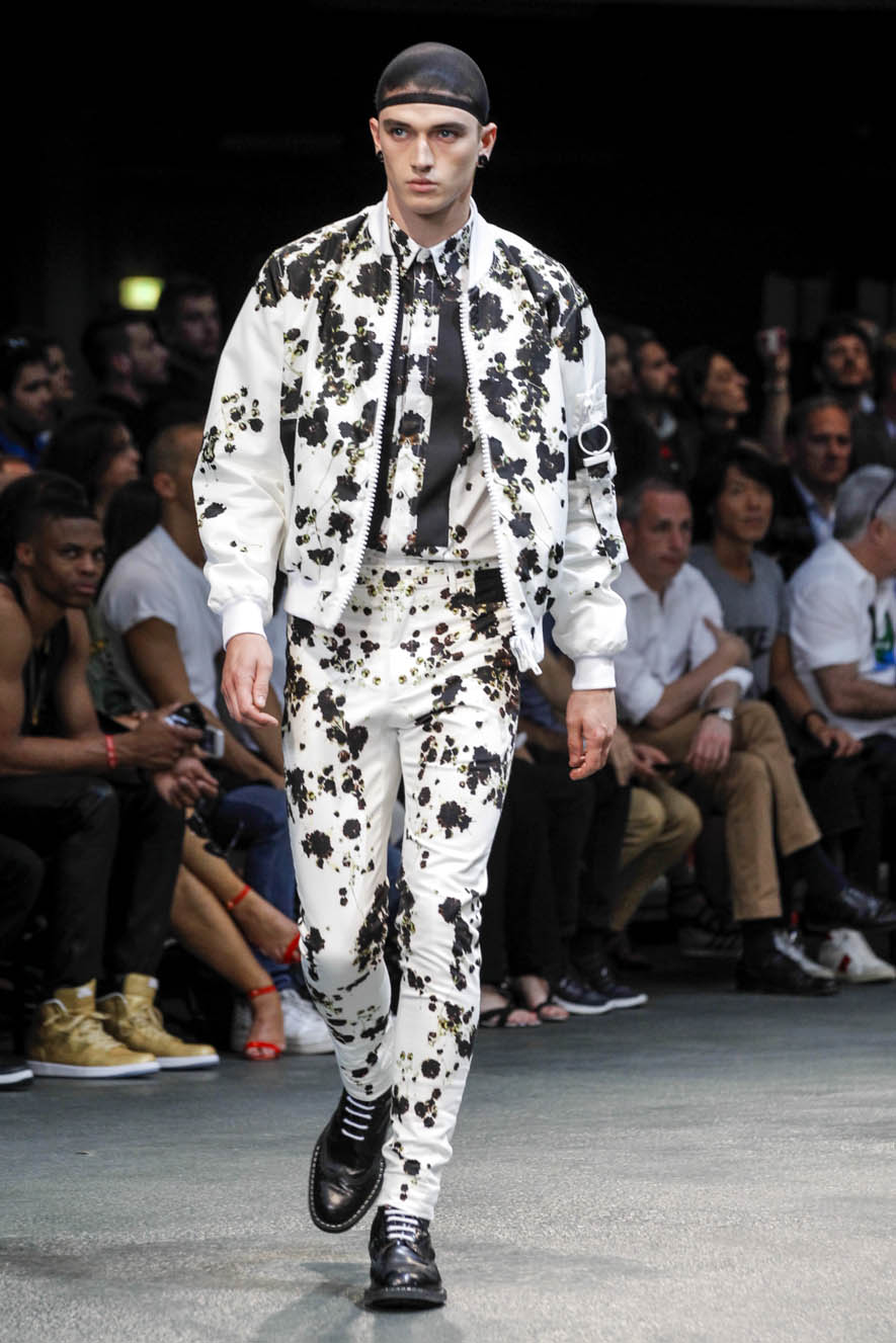 Givenchy-ful-M-S15-P-050