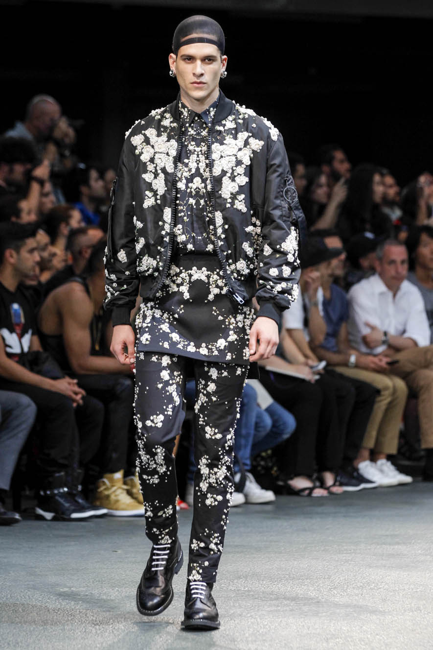 Givenchy-ful-M-S15-P-058