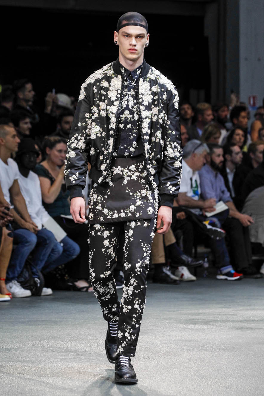 Givenchy-ful-M-S15-P-061