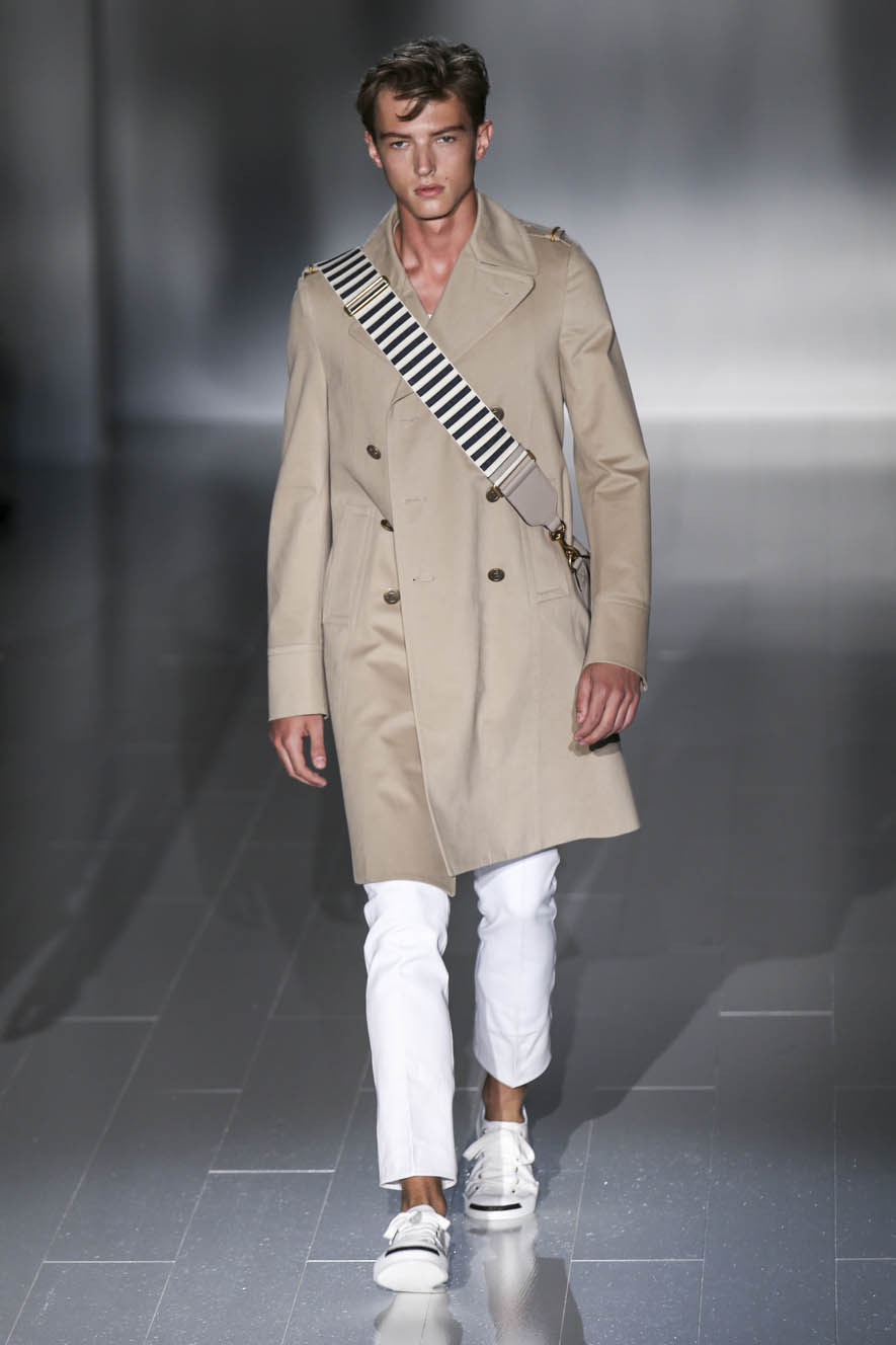 Gucci-ful-M-S15-M-009
