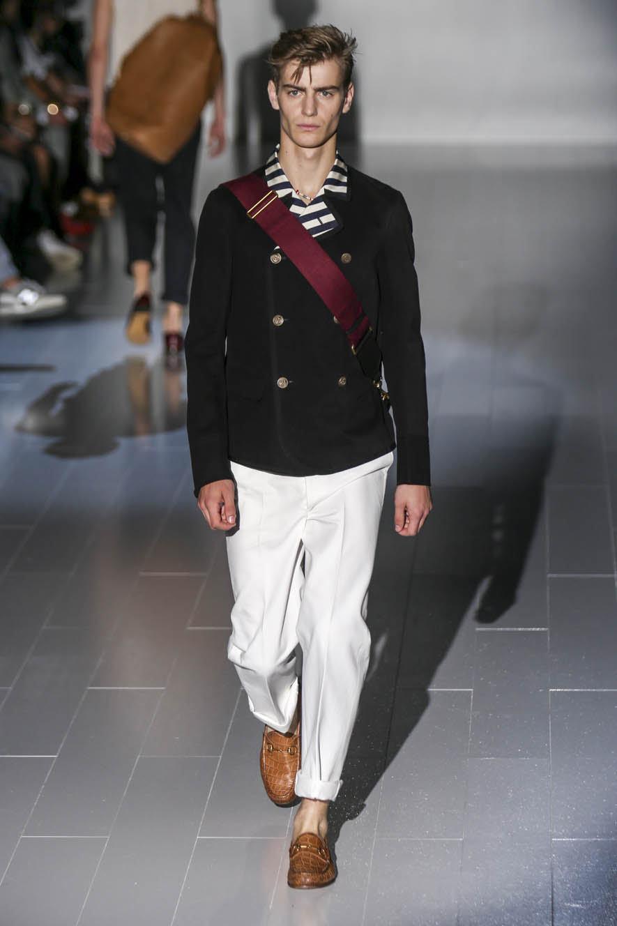 Gucci-ful-M-S15-M-025