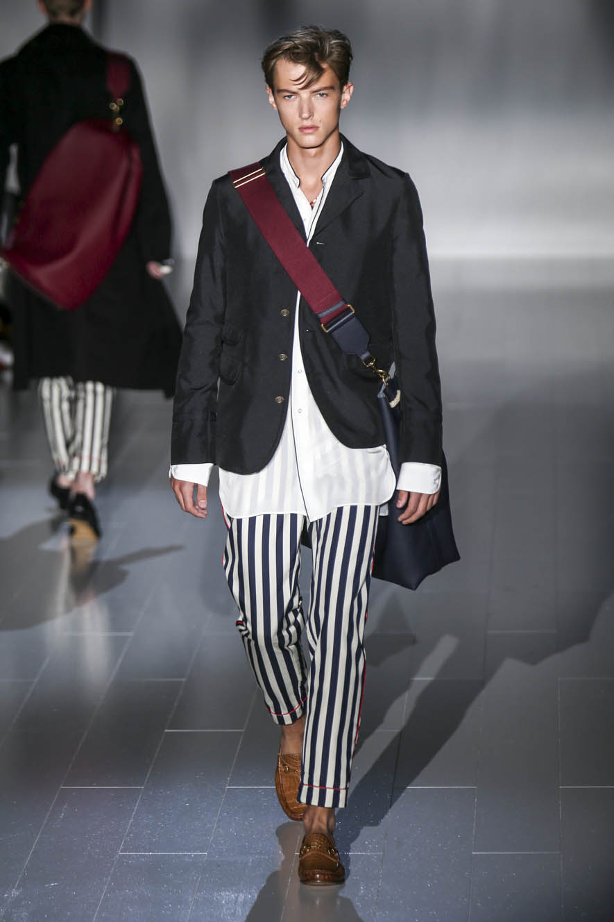 Gucci-ful-M-S15-M-030