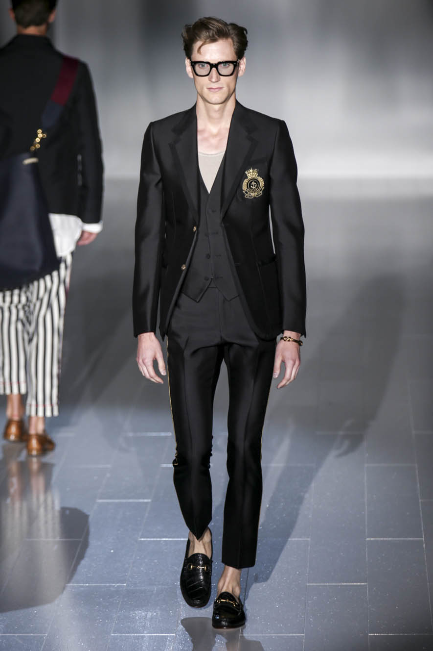 Gucci-ful-M-S15-M-031