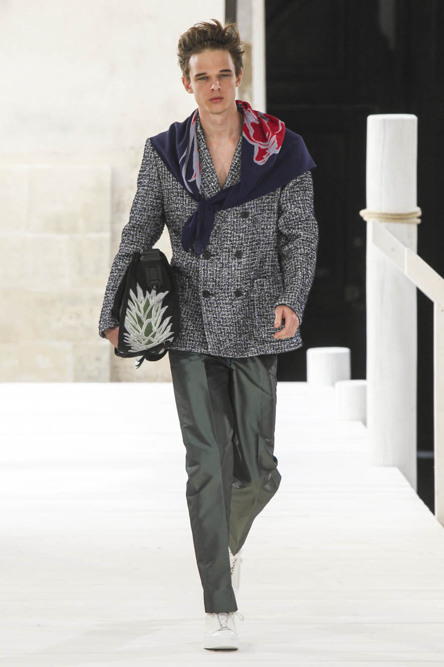 Issey-Miyake-Men-ful-M-S15-P-001