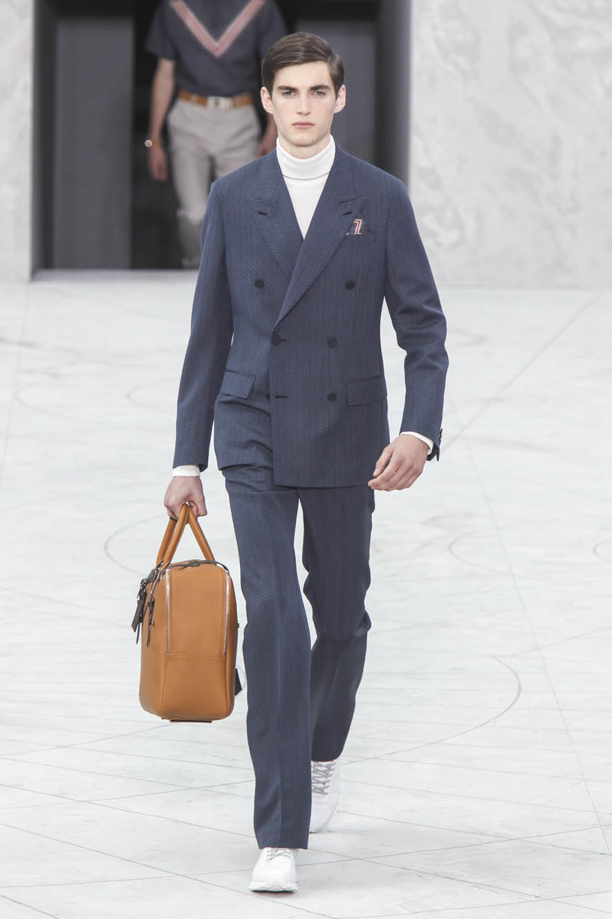 Louis-Vuitton-ful-M-S15-P-002