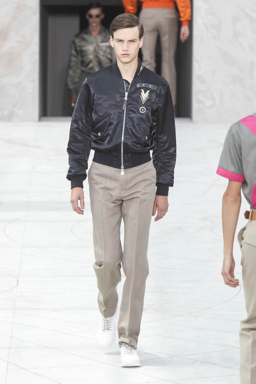 Louis-Vuitton-ful-M-S15-P-022