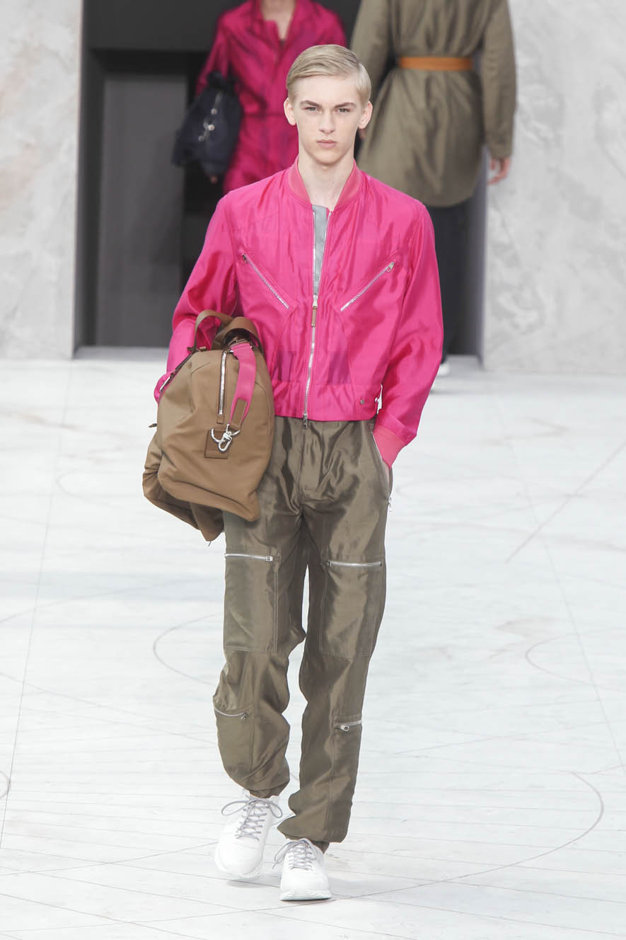 Louis-Vuitton-ful-M-S15-P-027