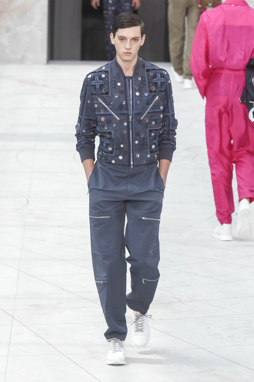 Louis-Vuitton-ful-M-S15-P-029