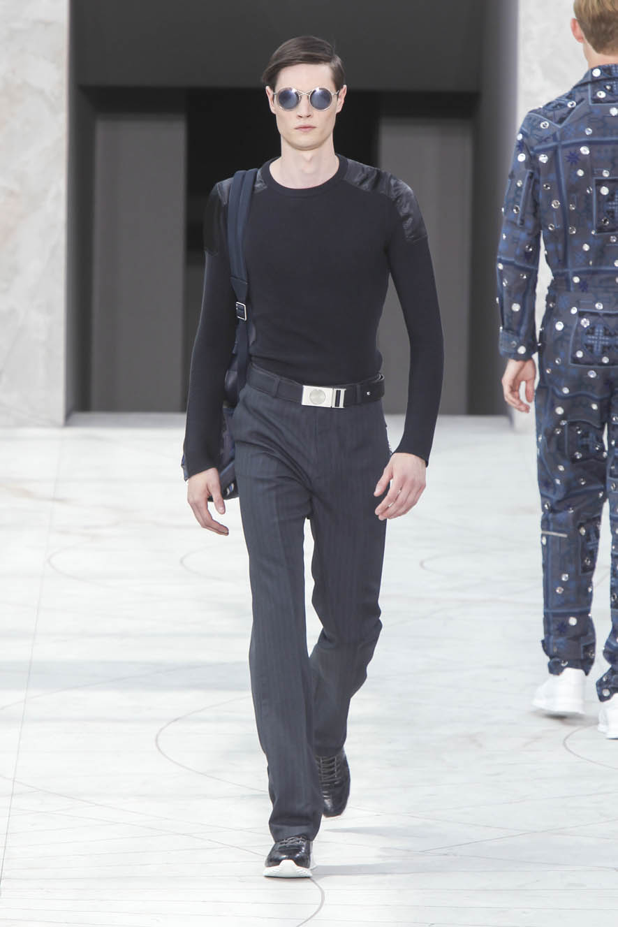Louis-Vuitton-ful-M-S15-P-032
