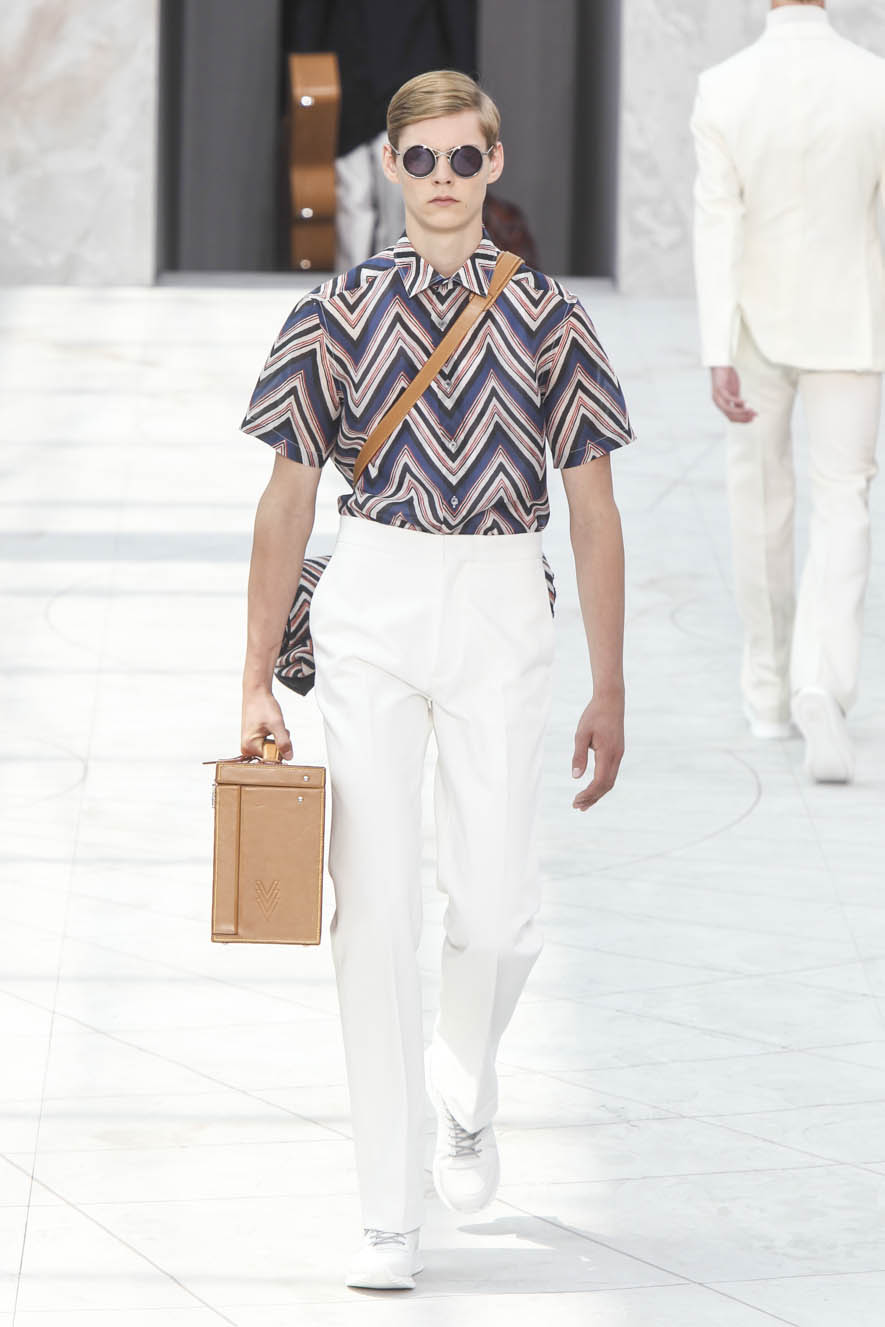Louis-Vuitton-ful-M-S15-P-037