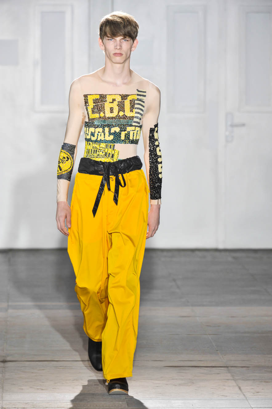 Maison-Martin-Margiela-ful-M-S15-P-026