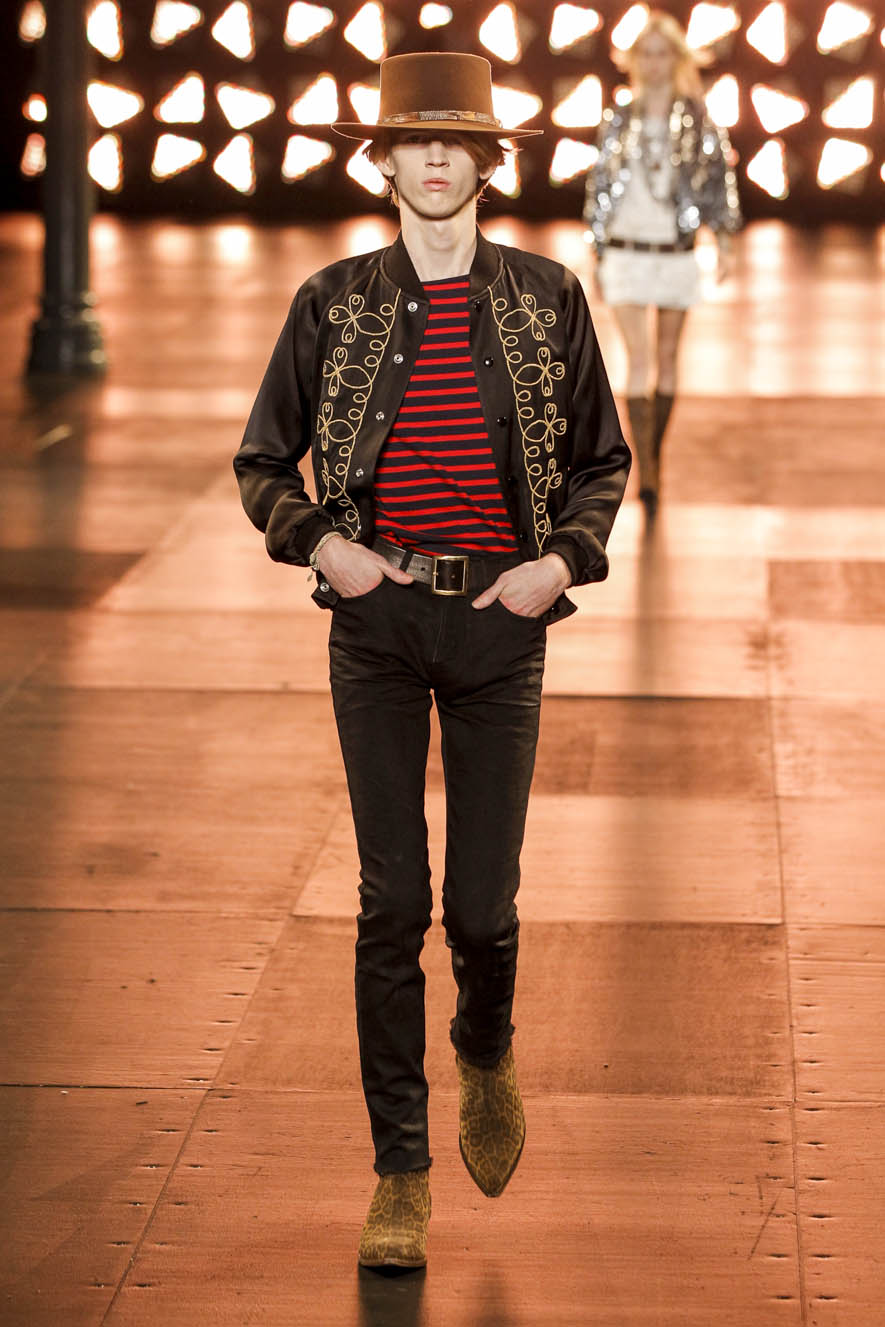 Saint-Laurent-ful-M-S15-P-043