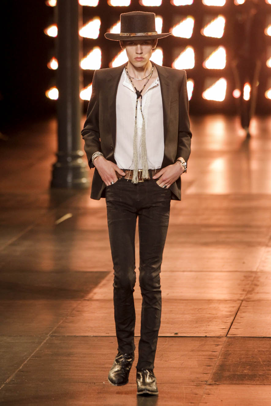 Saint-Laurent-ful-M-S15-P-045