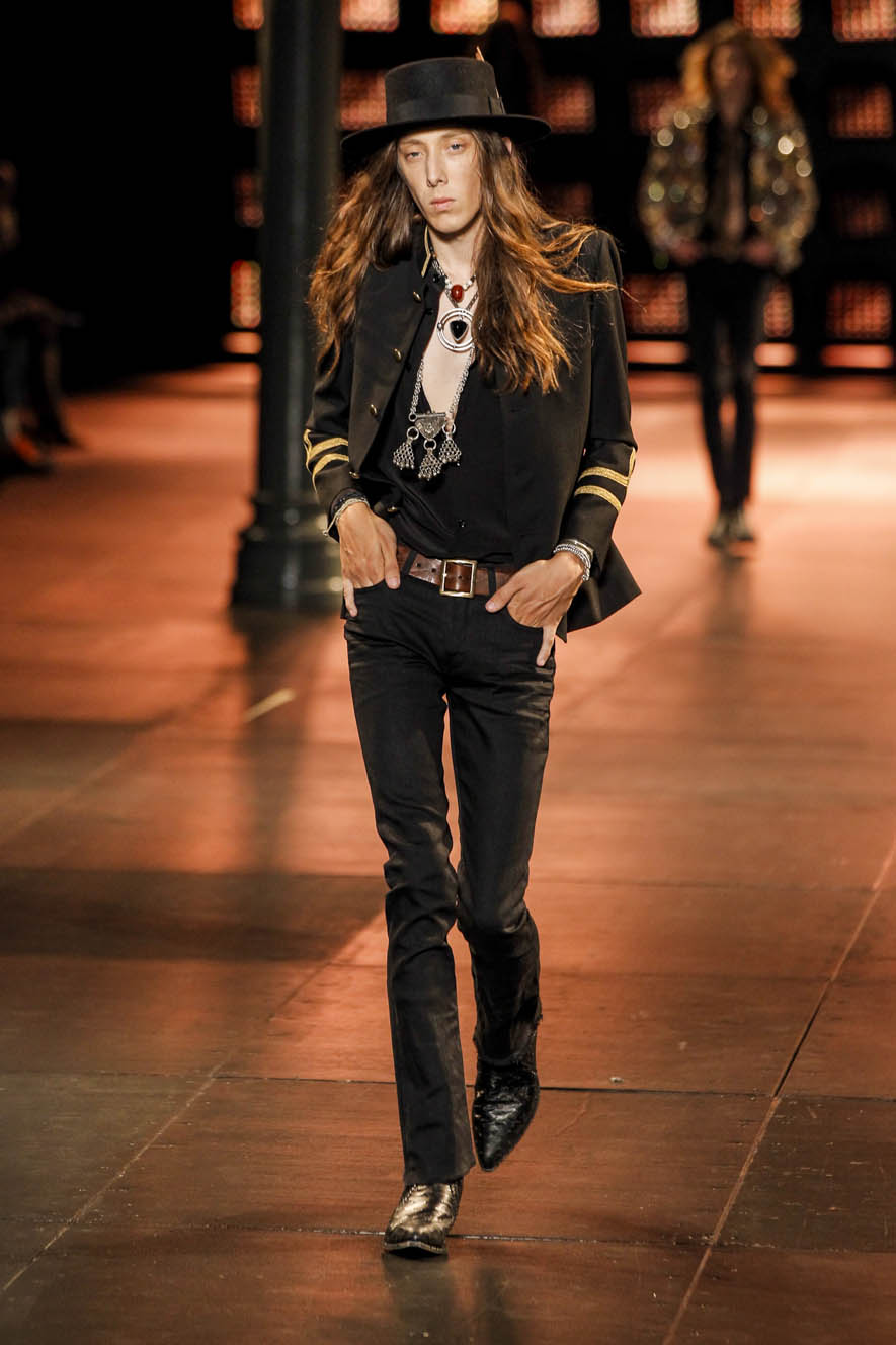 Saint-Laurent-ful-M-S15-P-057