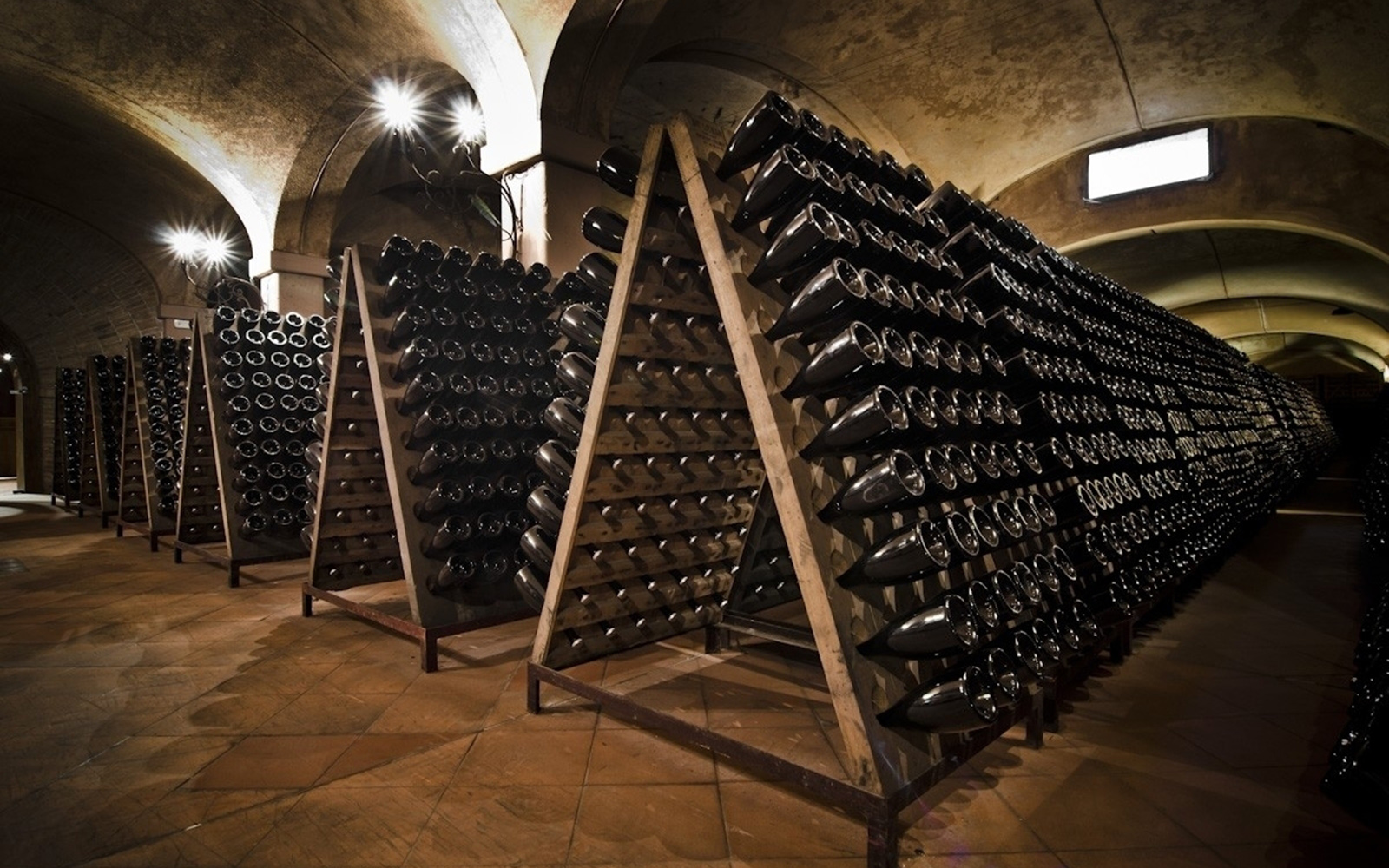 Franciacorta-Cantine-ph F.Cattabiani