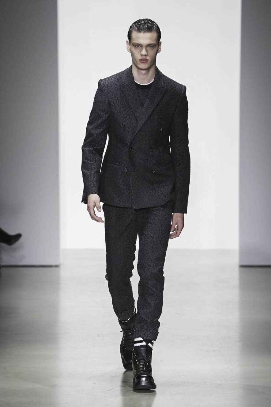 Calvin-Klein-Collection_ful_M_F15_MI_001