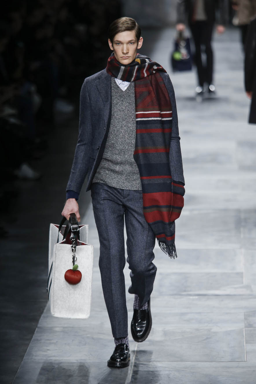 Fendi_ful_M_F15_MI_018