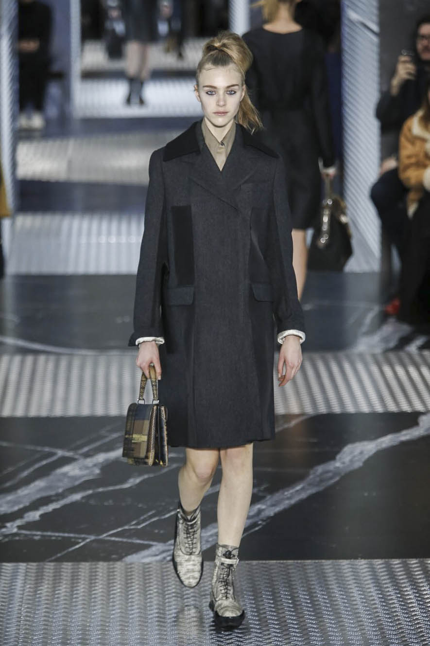 Prada_ful_M_F15_MI_016
